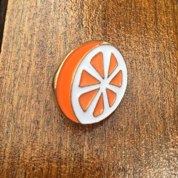 3/$23 🆕 Orange Enamel Pin Brooch ❣️ - Picture 1 of 3
